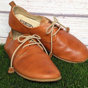 Ladies Pikolino CALABRIA leather lace-up shoe in Brandy. Size 38 (US size 7)